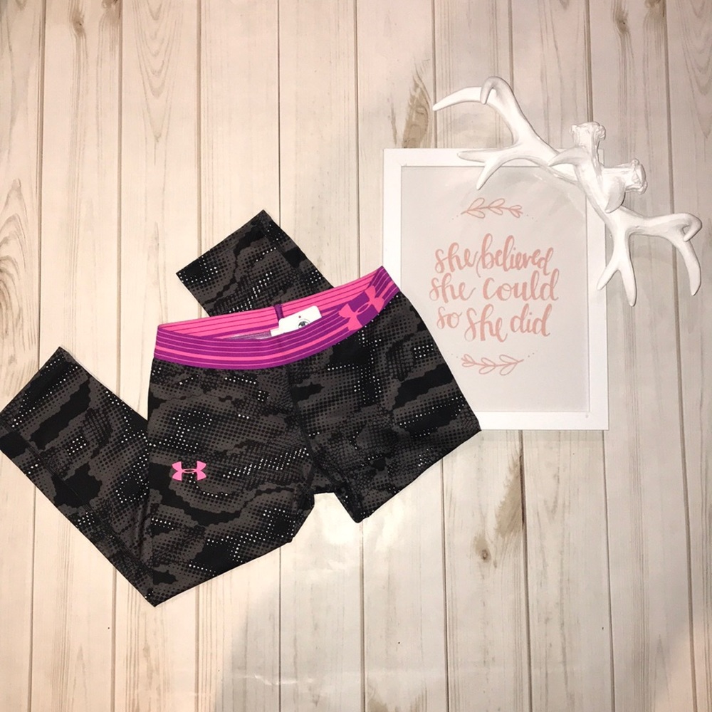 Under Armour Girls Crop Leggings / Capris